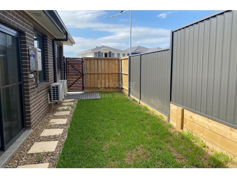 47b Rodwell Road, Oran Park NSW 2570