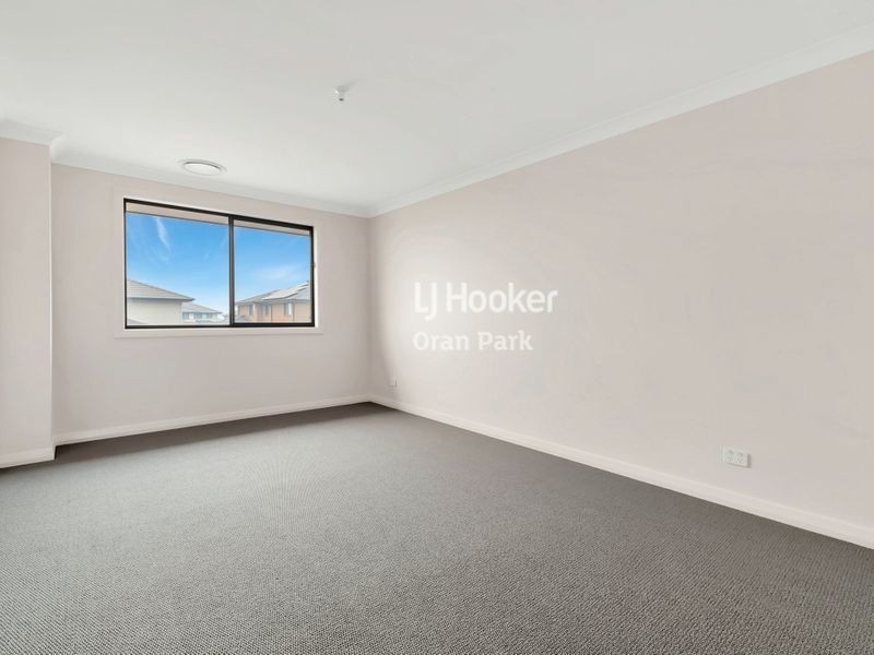 7A Faithful Street, Oran Park NSW 2570