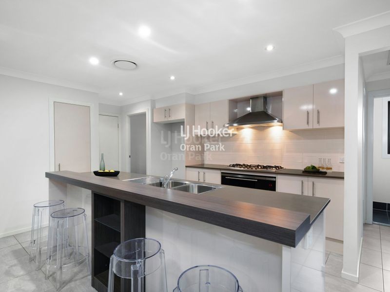 16 Geoghegan Circuit, Oran Park NSW 2570