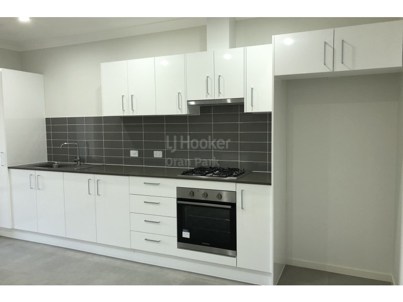 48a Drover Street, Oran Park NSW 2570