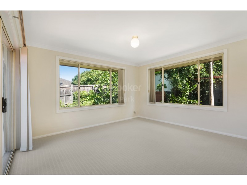 12 Vannon Circuit, Currans Hill NSW 2567