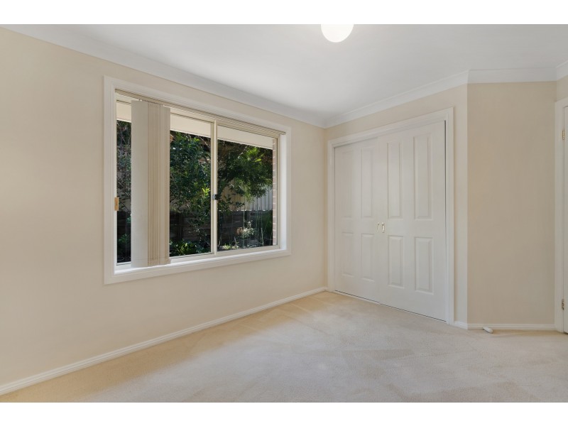 12 Vannon Circuit, Currans Hill NSW 2567