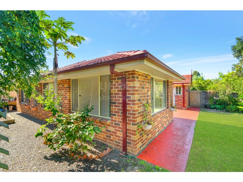 12 Vannon Circuit, Currans Hill NSW 2567