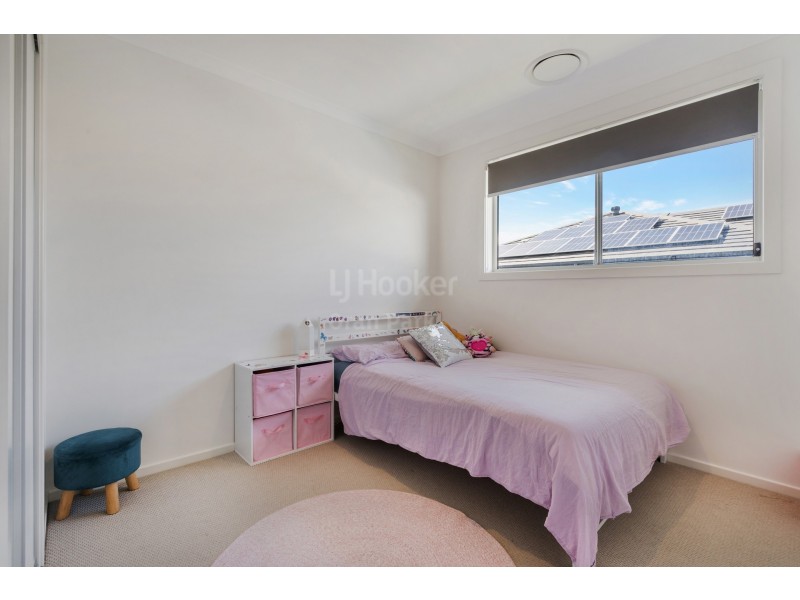 22 Moffat Street, Oran Park NSW 2570