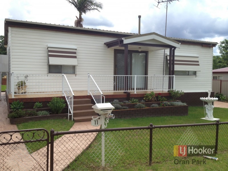 11 First Street, Warragamba NSW 2752