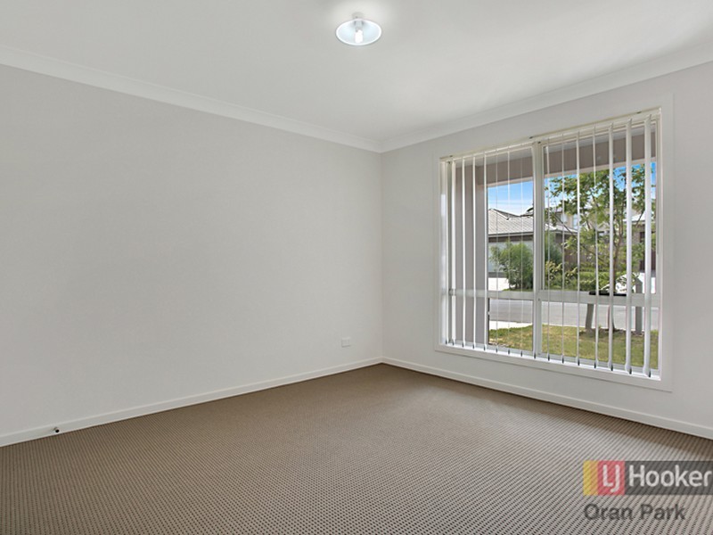39b Ducros Street, Oran Park NSW 2570