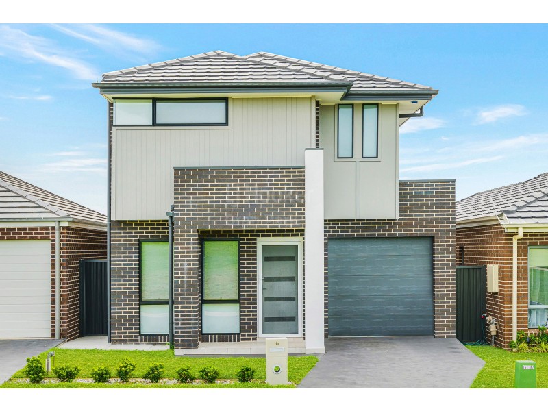 6 Audley Circuit, Gregory Hills NSW 2557