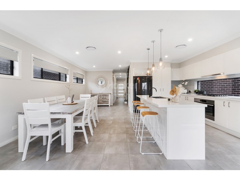6 Audley Circuit, Gregory Hills NSW 2557