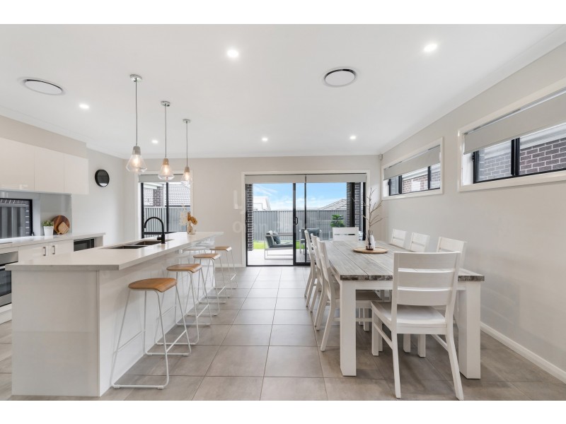 6 Audley Circuit, Gregory Hills NSW 2557