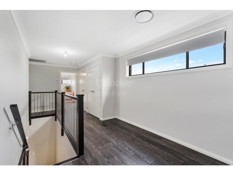 6 Audley Circuit, Gregory Hills NSW 2557