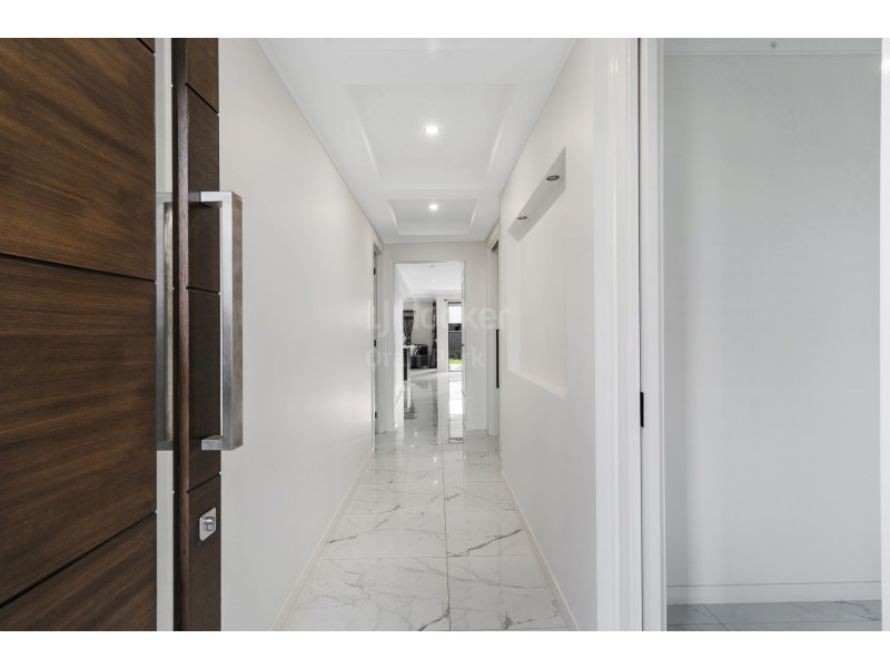 26 Loveday Street, Oran Park NSW 2570