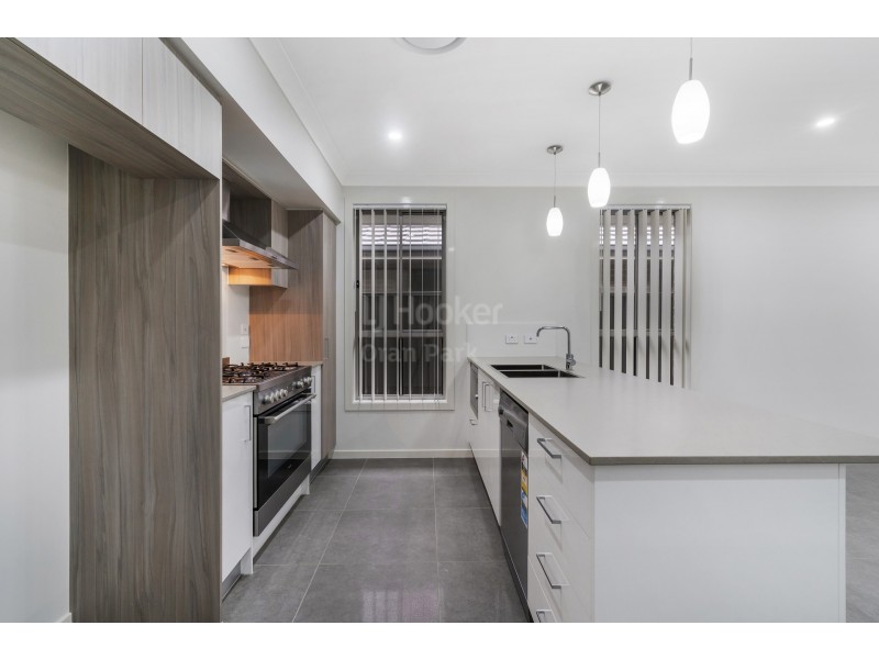 17 Drover Street, Oran Park NSW 2570