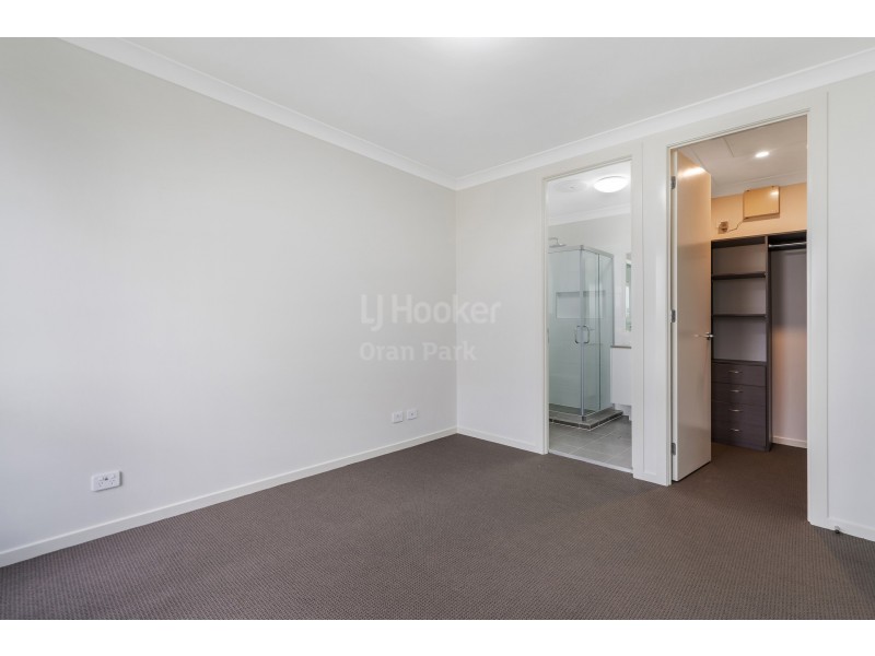 17 Drover Street, Oran Park NSW 2570
