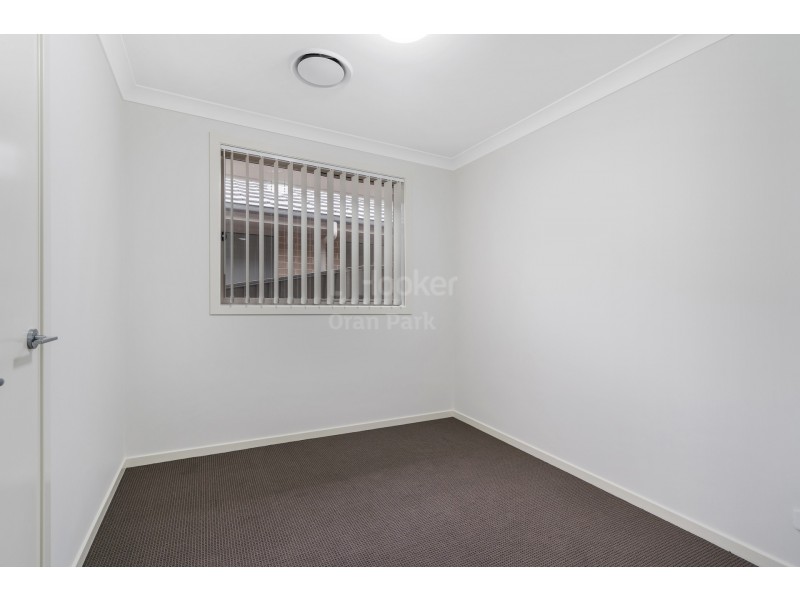 17 Drover Street, Oran Park NSW 2570