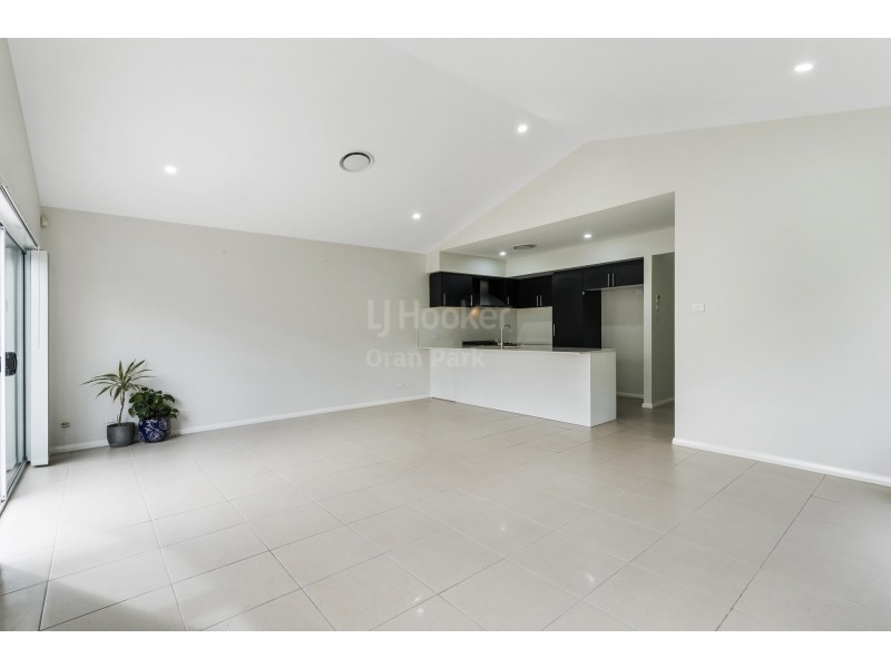 48b Banfield Drive, Oran Park NSW 2570