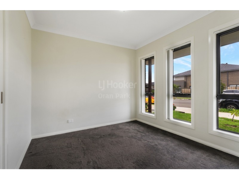 48b Banfield Drive, Oran Park NSW 2570