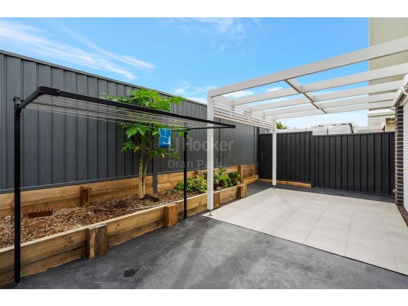48b Banfield Drive, Oran Park NSW 2570