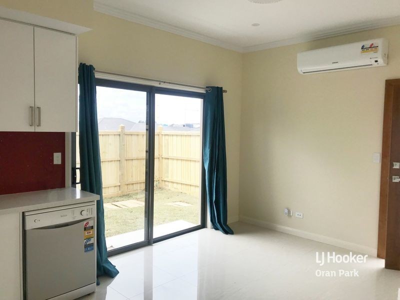 1 Lance Street, Oran Park NSW 2570