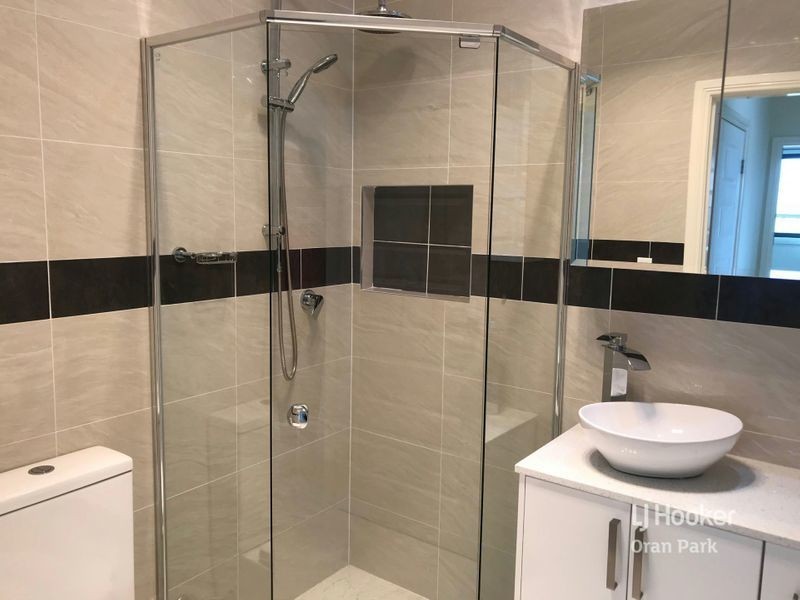 1 Lance Street, Oran Park NSW 2570