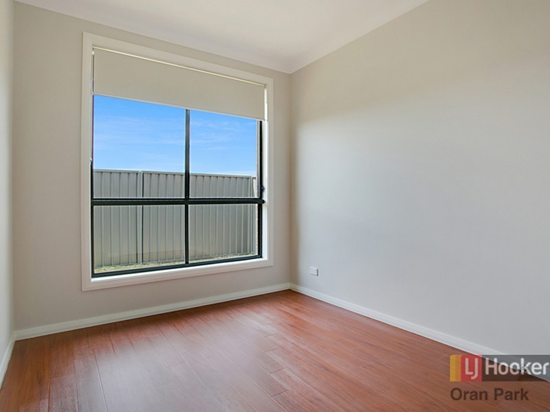 10a Weldon Street, Oran Park NSW 2570