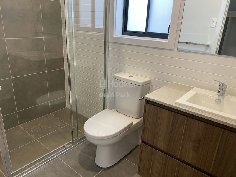 5 Crop Street, Oran Park NSW 2570