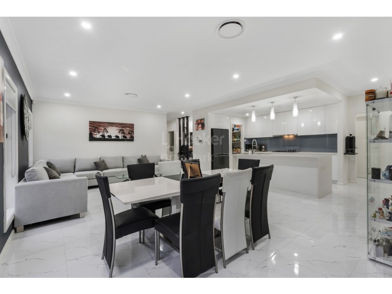 14 Orlando Street, Oran Park NSW 2570
