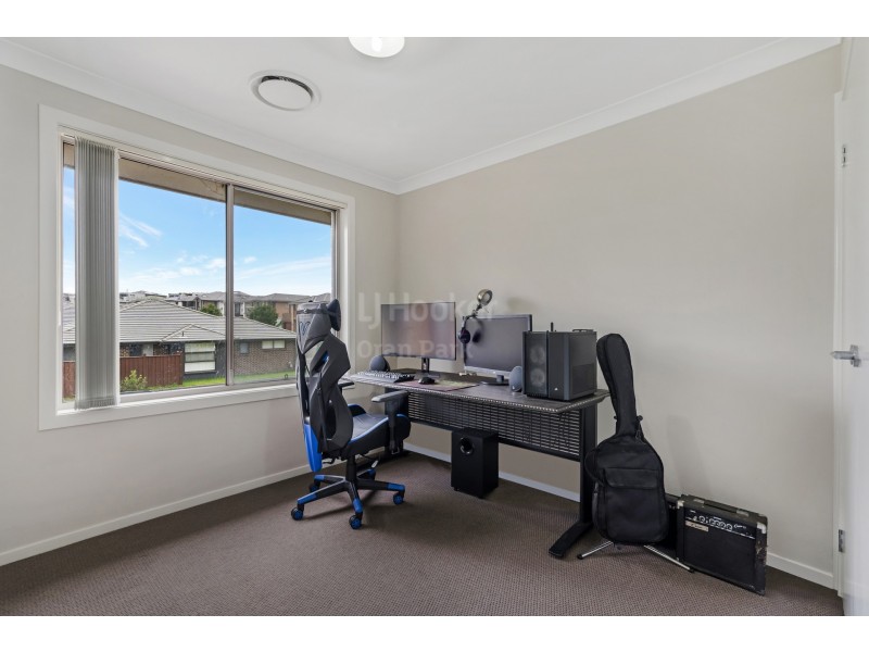 70 Richards Loop, Oran Park NSW 2570