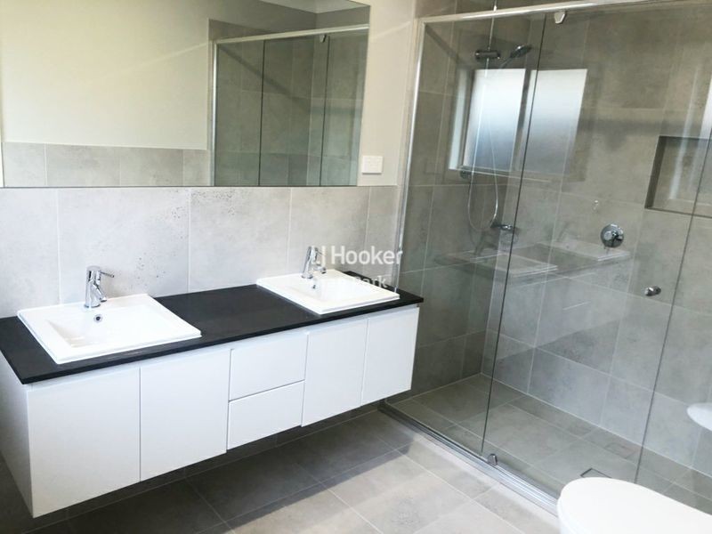 23 Toovey Avenue, Oran Park NSW 2570