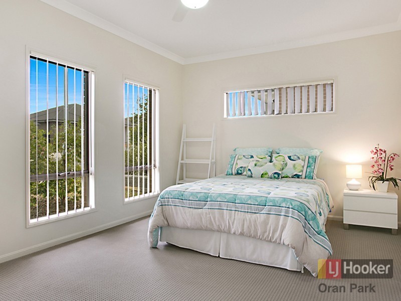 32 Geoghegan Cct, Oran Park NSW 2570