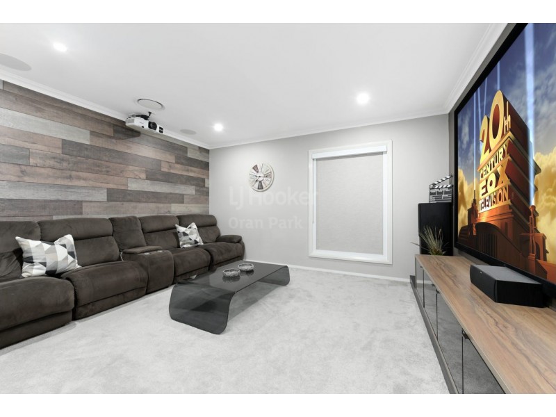 6 McCormack Street, Oran Park NSW 2570