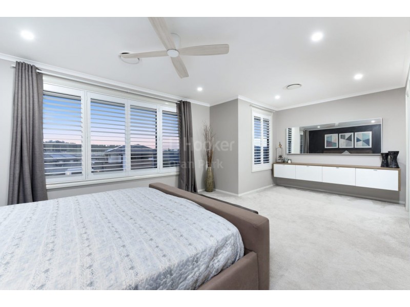 6 McCormack Street, Oran Park NSW 2570