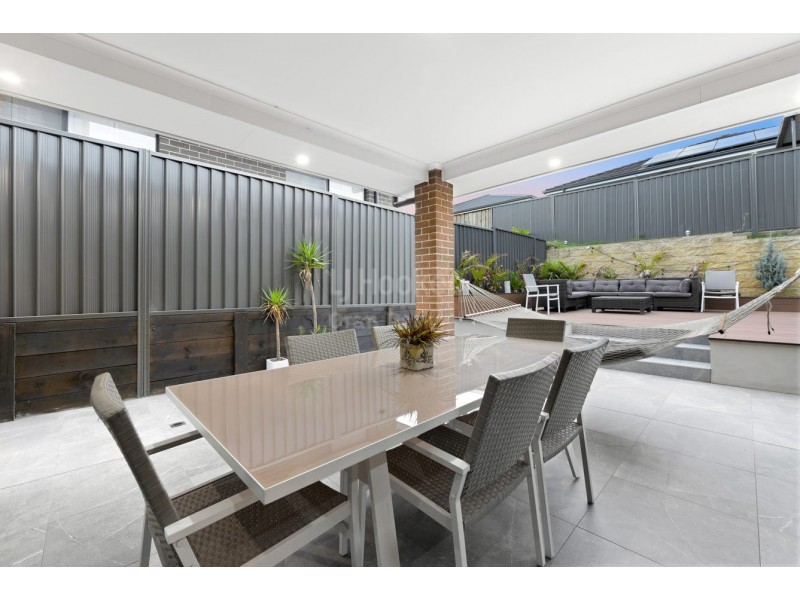 6 McCormack Street, Oran Park NSW 2570