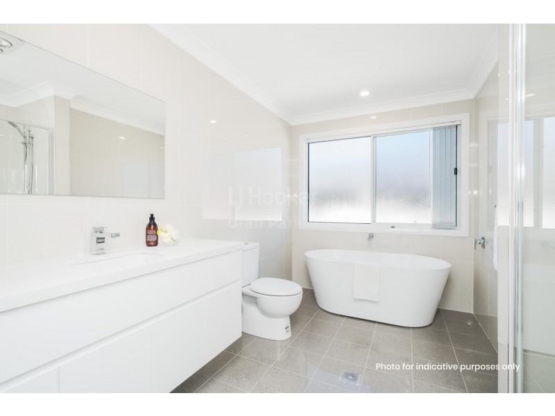 18A Milton Circuit, Oran Park NSW 2570