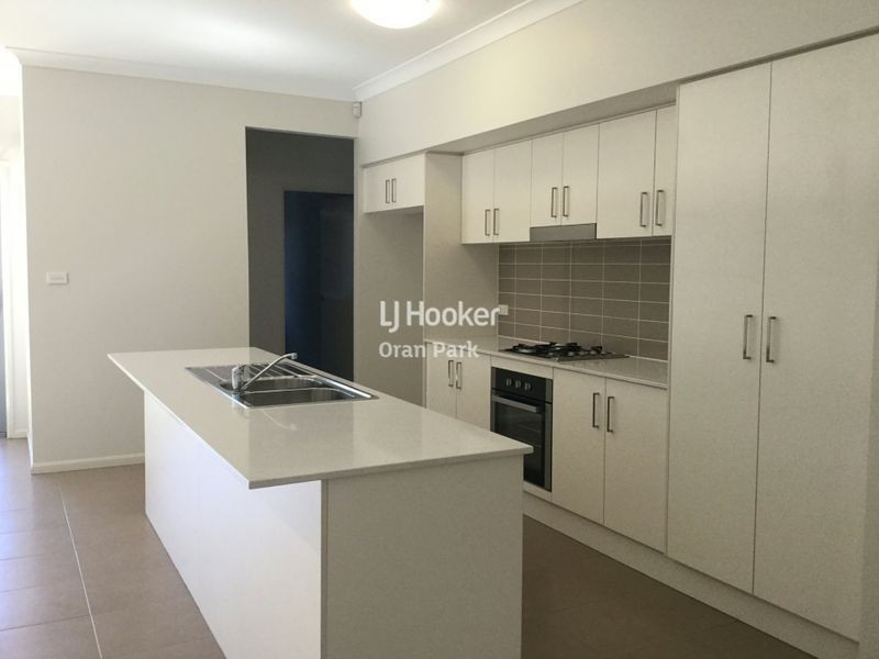 29 Lowndes Drive, Oran Park NSW 2570