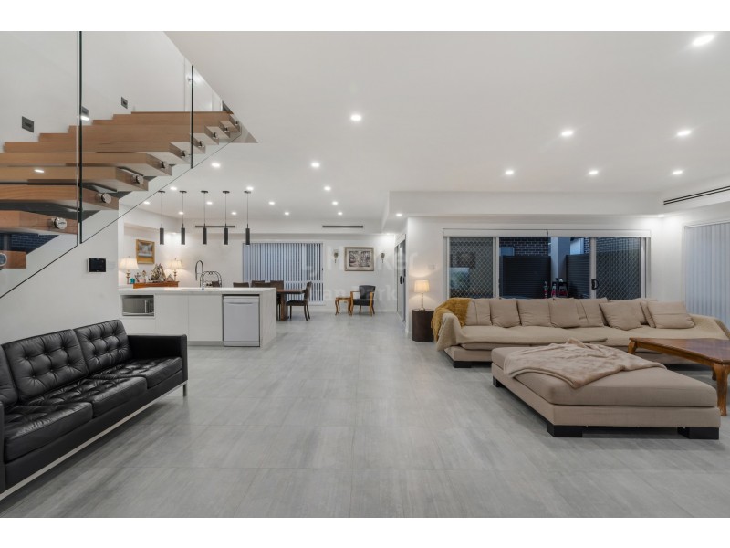 23 Rawlings Street, Oran Park NSW 2570