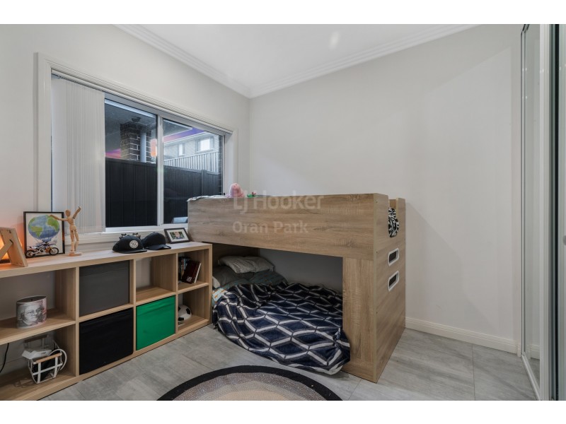 23 Rawlings Street, Oran Park NSW 2570