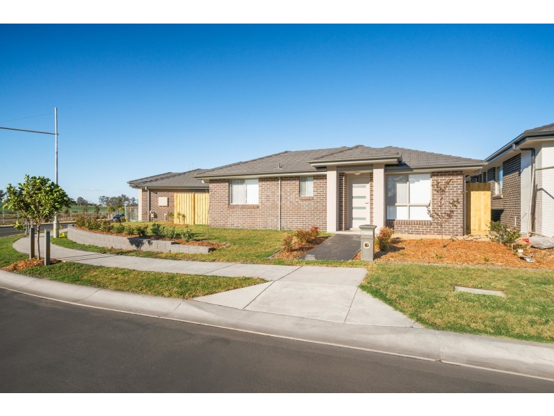 16A Williamson Street, Oran Park NSW 2570