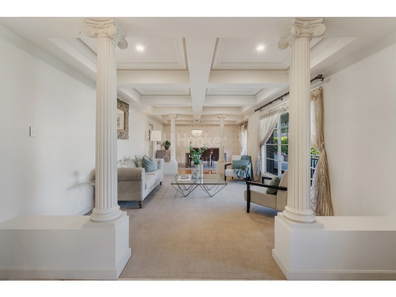 9 Woodgrove Avenue, Harrington Park NSW 2567