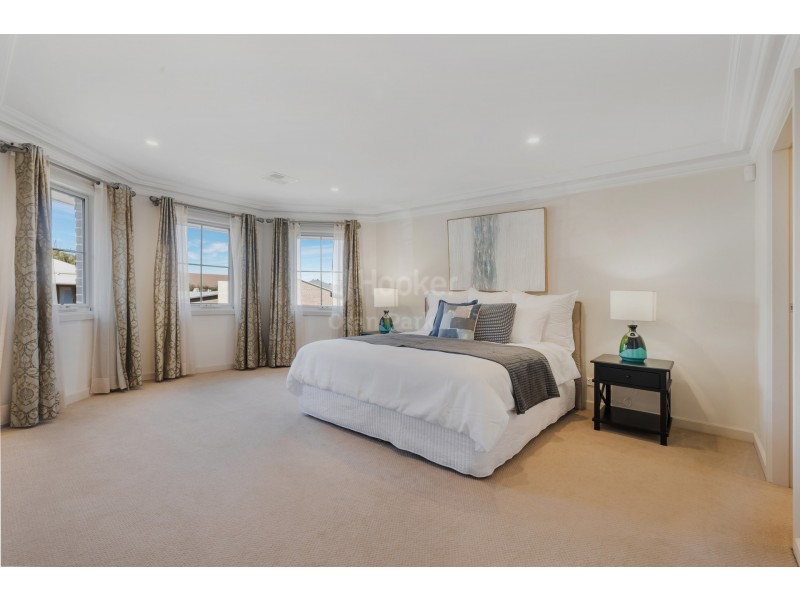 9 Woodgrove Avenue, Harrington Park NSW 2567