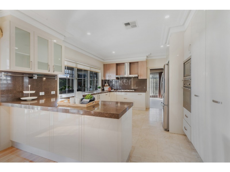 9 Woodgrove Avenue, Harrington Park NSW 2567