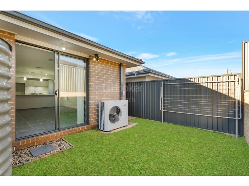 6A Fleece Loop, Oran Park NSW 2570