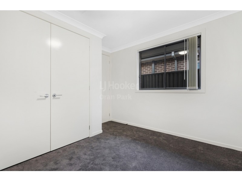 6B Fleece Loop, Oran Park NSW 2570