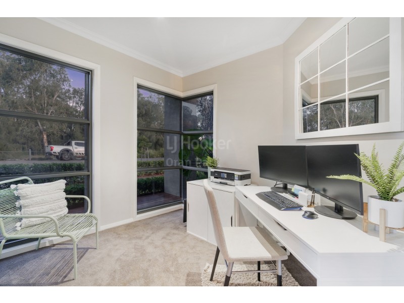 29 Perkins Drive, Oran Park NSW 2570
