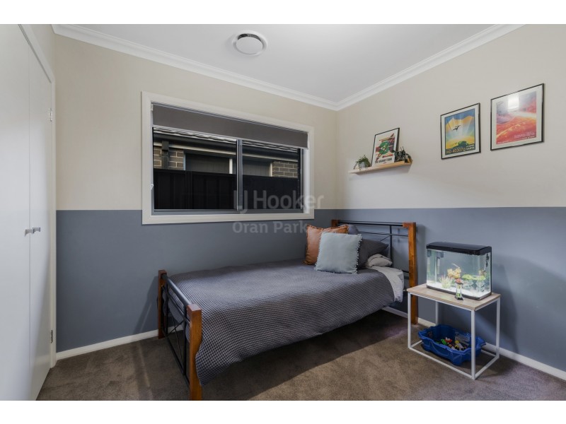 29 Perkins Drive, Oran Park NSW 2570