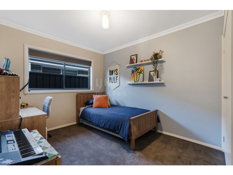 29 Perkins Drive, Oran Park NSW 2570
