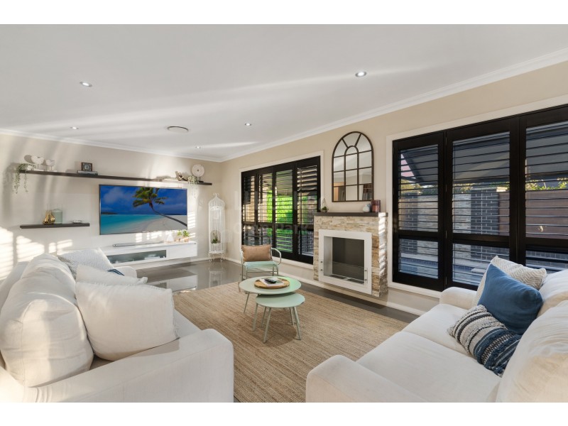 29 Perkins Drive, Oran Park NSW 2570