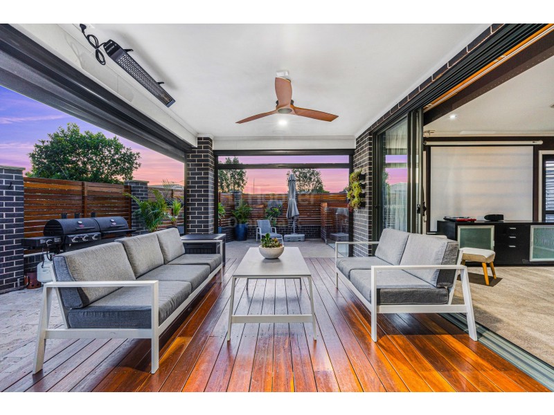 29 Perkins Drive, Oran Park NSW 2570