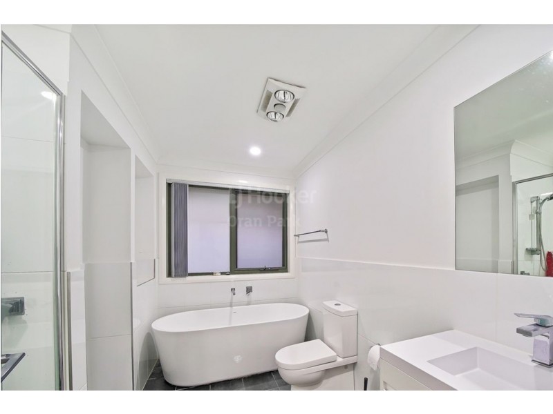 11 Sowerby Street, Oran Park NSW 2570