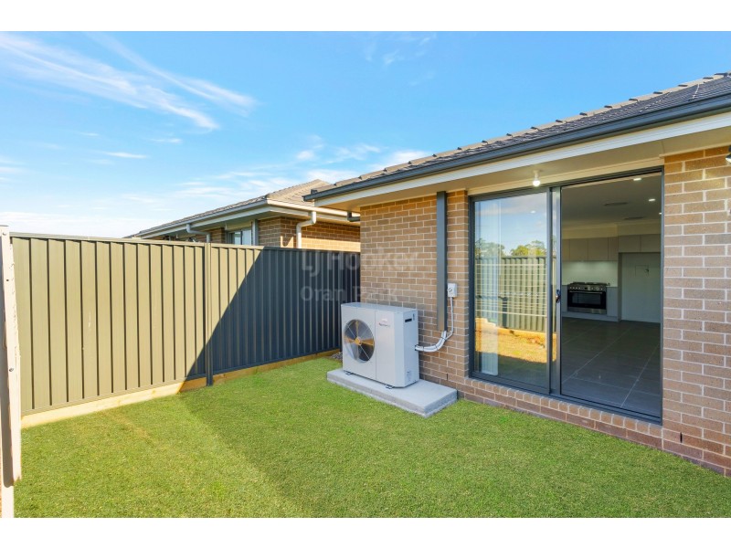 54A Drover Street, Oran Park NSW 2570