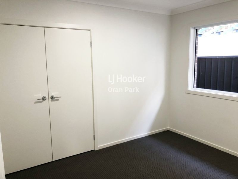 22 Burgmann Street, Oran Park NSW 2570